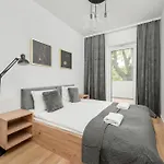 Mieszczańska Modern With Balcony&free Parking By Renters