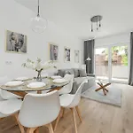 Mieszczańska Modern With Balcony&free Parking By Renters