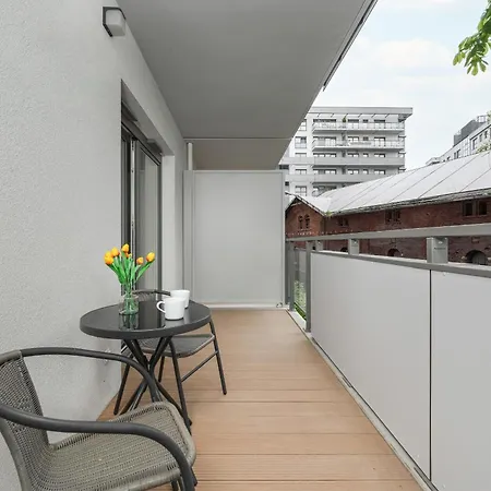 Apartment Mieszczanska Modern With Balcony & Free Parking By Renters Wroclaw