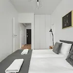 Mieszczanska Modern With Balcony & Free Parking By Renters فروتسواف