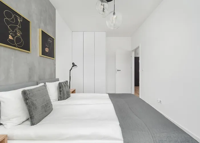 Lejlighed Mieszczanska Modern With Balcony & Free Parking By Renters