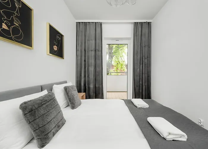 Апартаменты Mieszczanska Modern With Balcony & Free Parking By Renters *