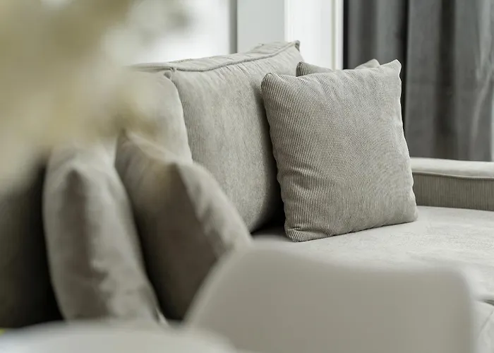 Mieszczanska Modern With Balcony & Free Parking By Renters Вроцлав