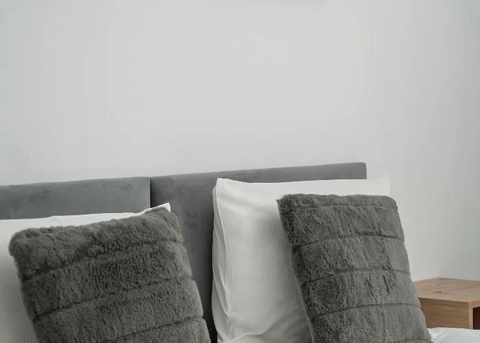 Lejlighed Mieszczanska Modern With Balcony & Free Parking By Renters